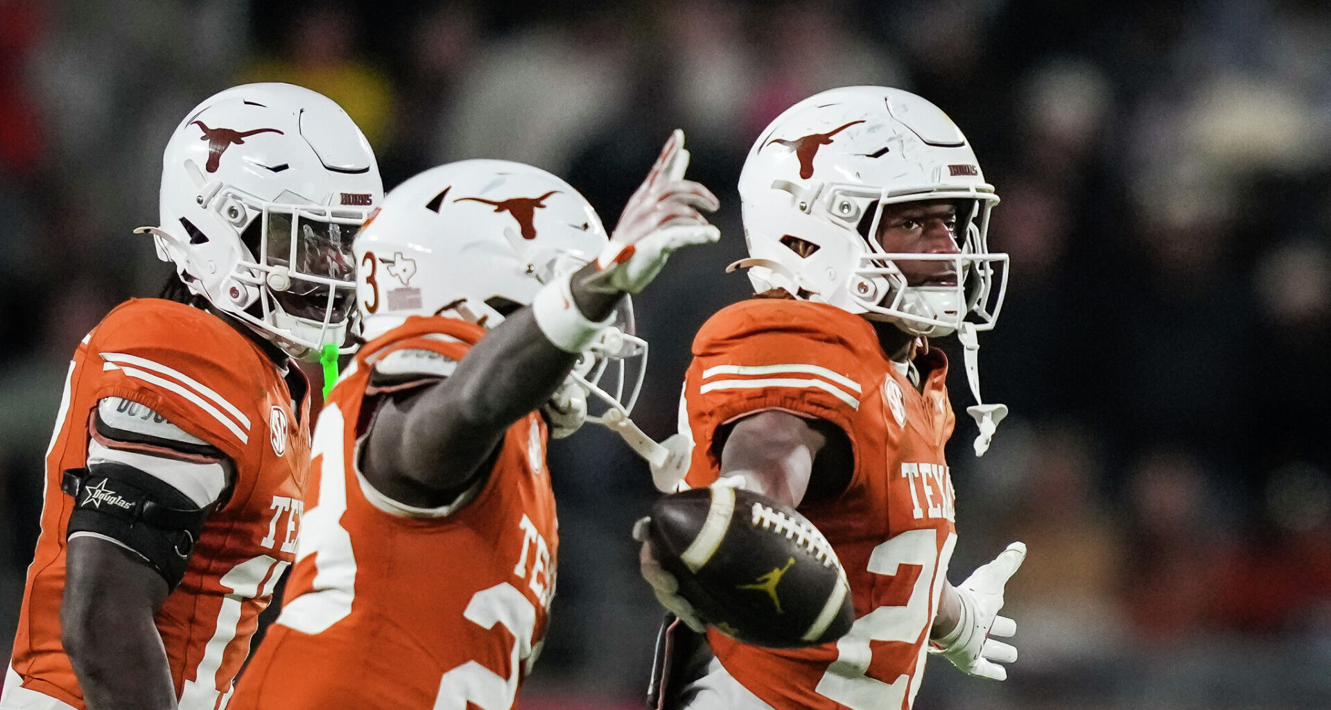 Arch Manning among Texas football players to up stock in Citrus Bowl