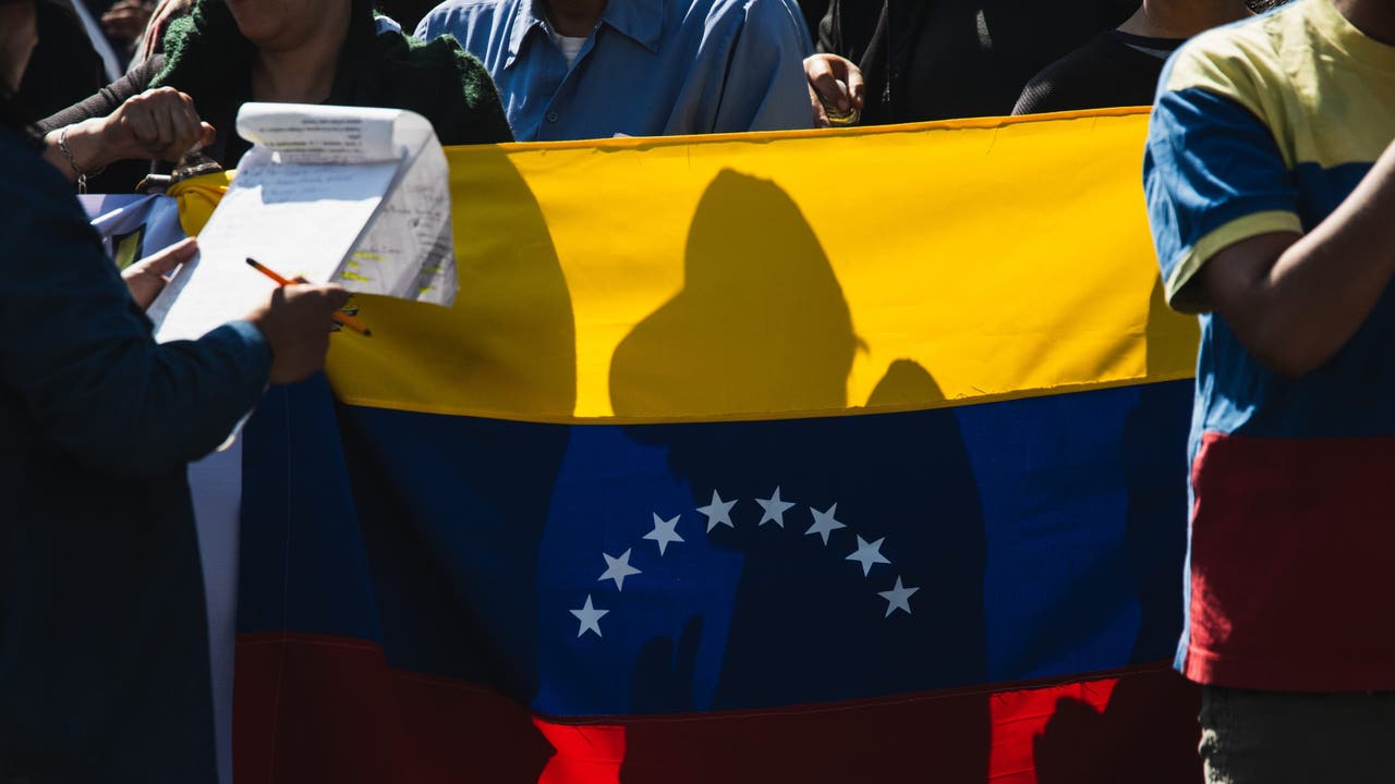 Texas rep. stuck in Caribbean after Venezuela strikes