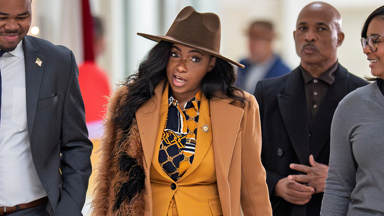 Jasmine Crockett says 'f--- you' to Supreme Court over new Texas districts