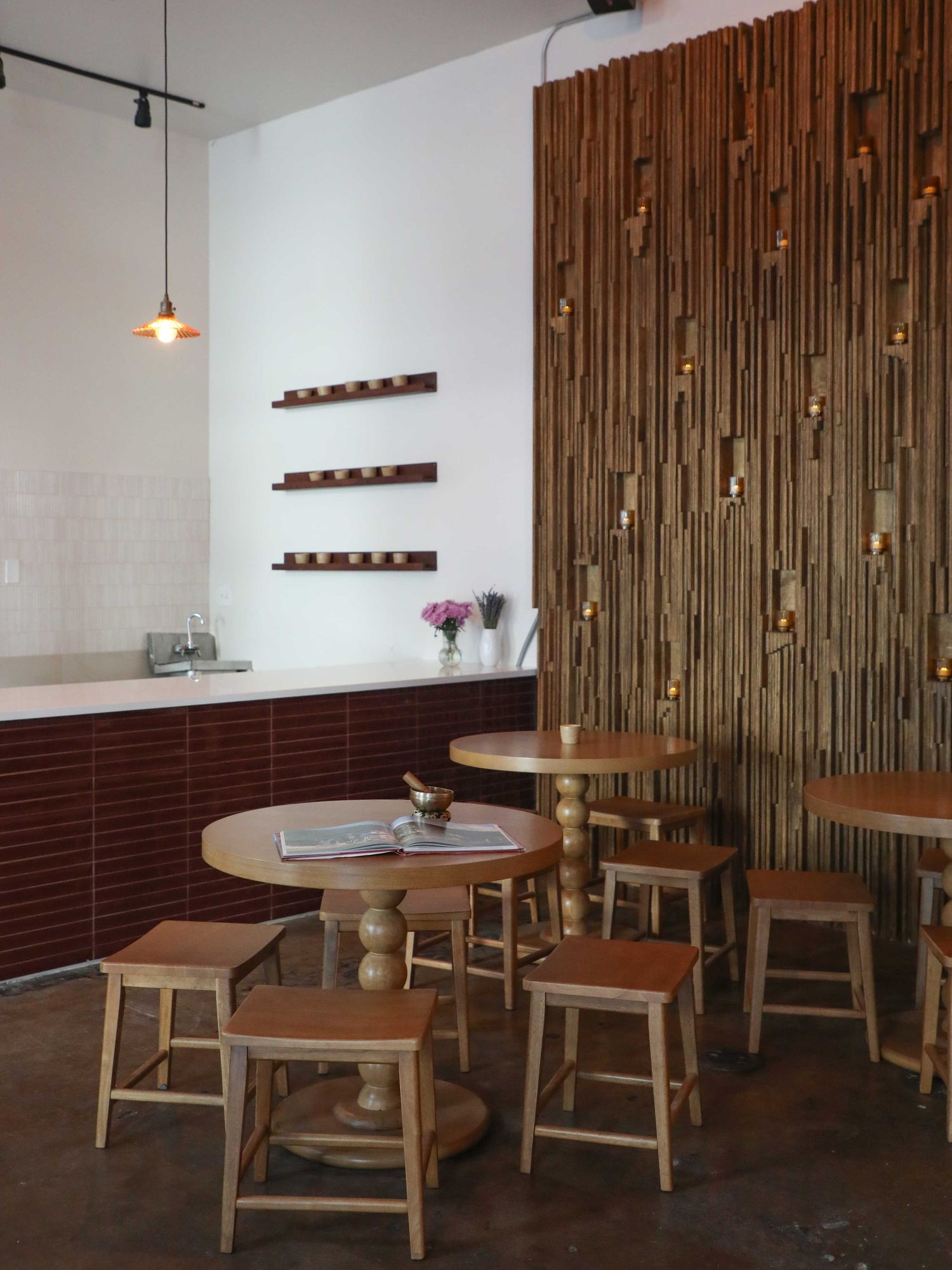 Present Practice Austin Tiger's Nest Caf\u00e9 interior