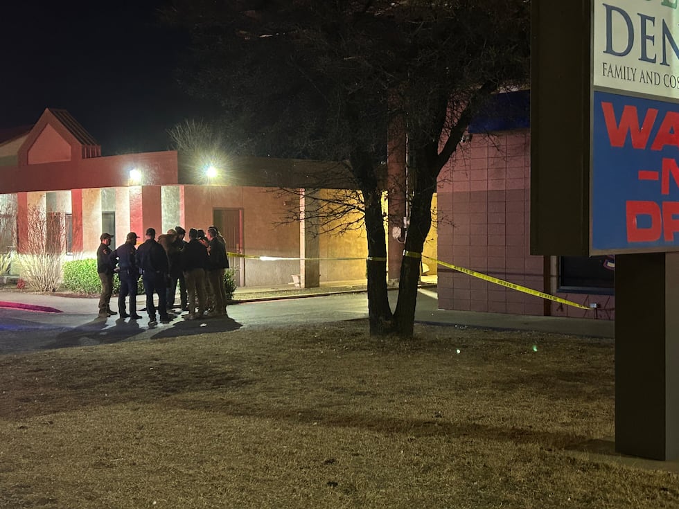 1 person seriously injured in central Lubbock shooting