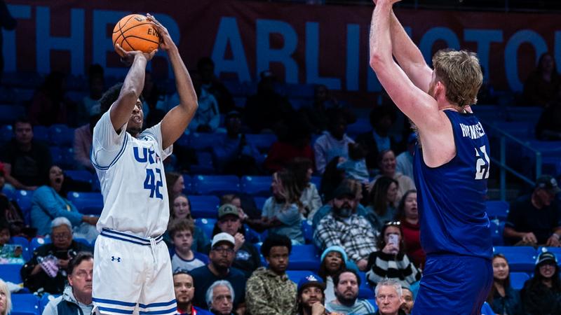 MBB: Mavs Roll to Third Straight WAC Win, Knock Off ACU 82-72