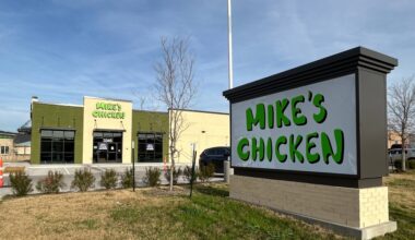 Mike's Chicken plans early January opening in south Plano