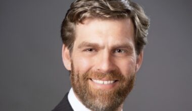 Bexar County DA candidate pledges to investigate ICE if elected