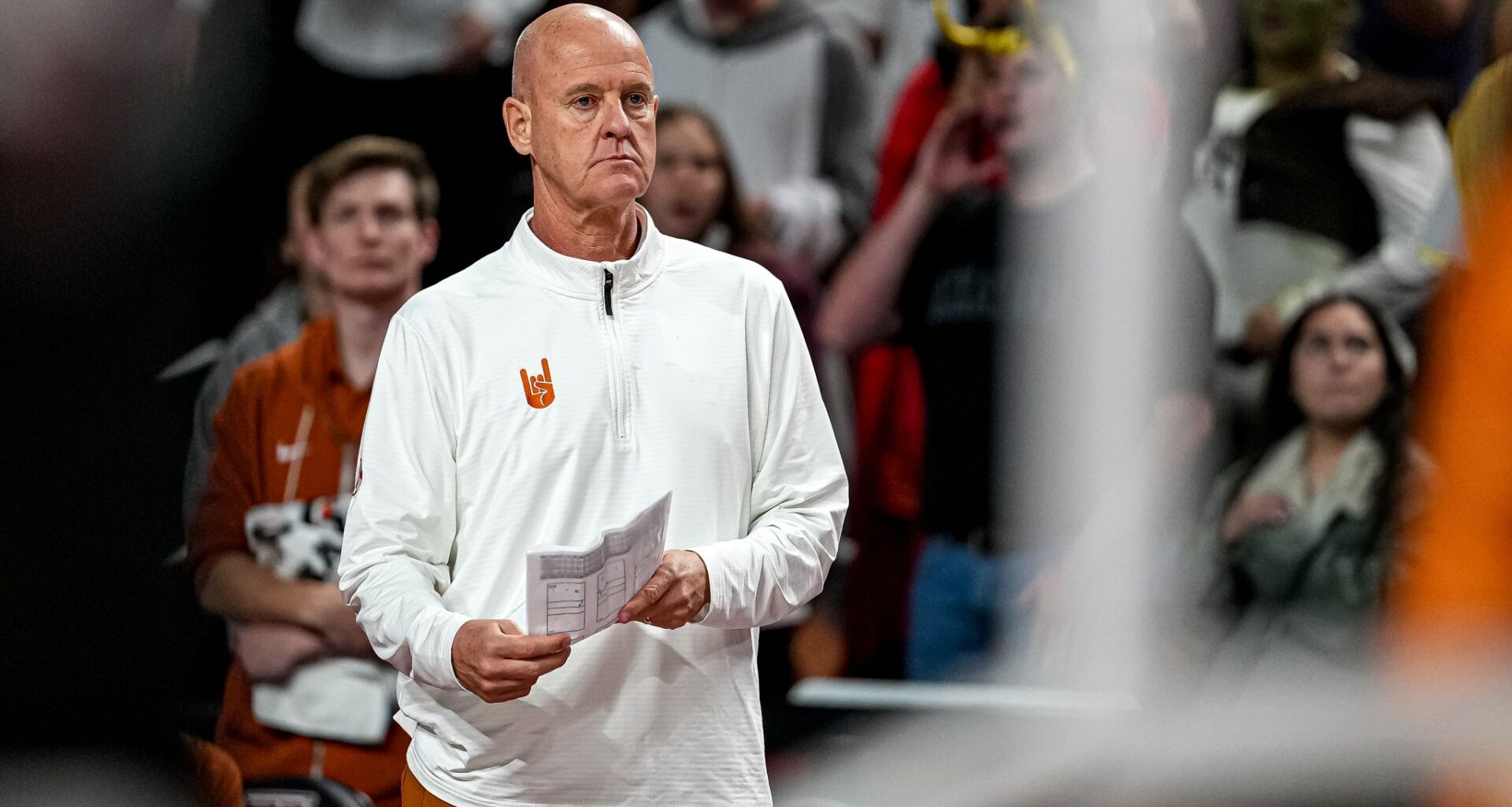 Did Longhorns sign any players?