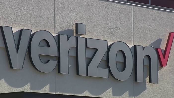 San Antonio residents react to Verizon outage affecting thousands of customers nationwide