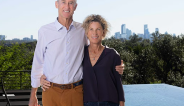 Texas billionaires gift $100M to planned UT med center