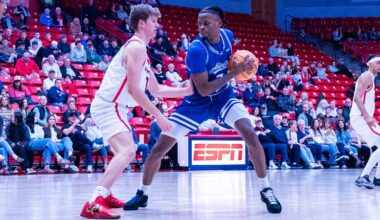 MBB: Mavs Move into First-Place-Tie, Win Fourth Straight