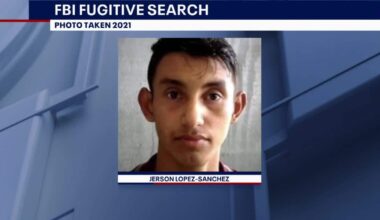 ICE searching for suspect accused of ramming agents in Lewisville