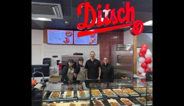 OXXO opens first Ditsch artisan bread store in one of its El Paso, Texas, locations