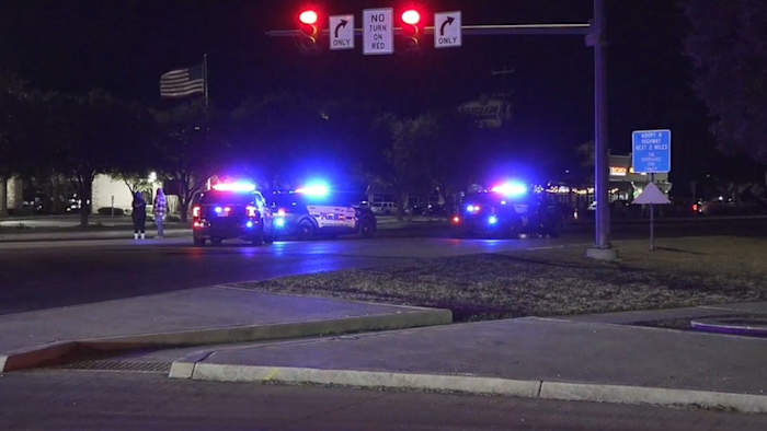 Pedestrian dies after being struck by vehicle on Northwest Side, police say