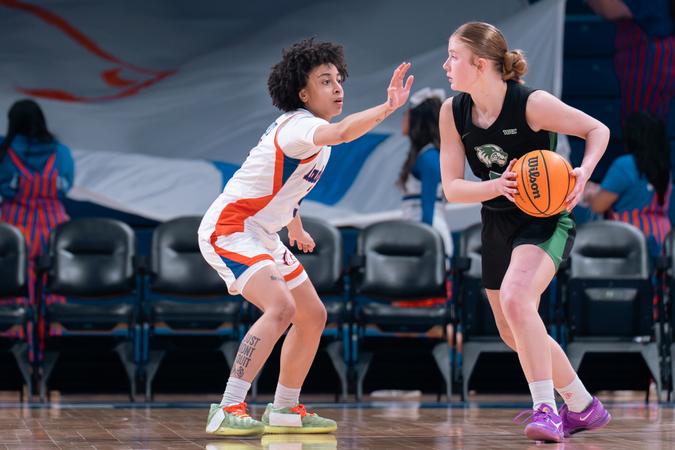 Defensive Pressure Powers Lady Mavs to 59-47 Home Win