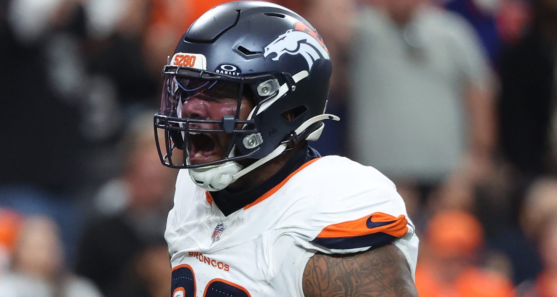Bears Predicted to Battle Dallas for Broncos' John Franklin-Myers