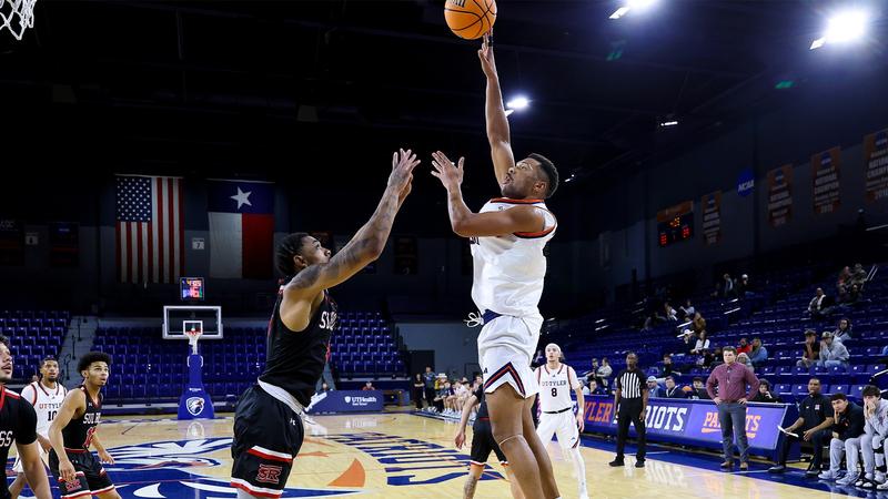Patriots Storm Back Late to Stun St. Mary’s in San Antonio Thriller