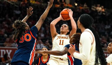 Live updates from Lone Star basketball battle