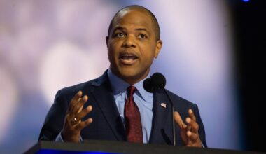 Democrat-turned-Republican mayor offers businesses a sanctuary from socialism