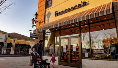 Houston-based Francesca's shutting stores nationwide, report says