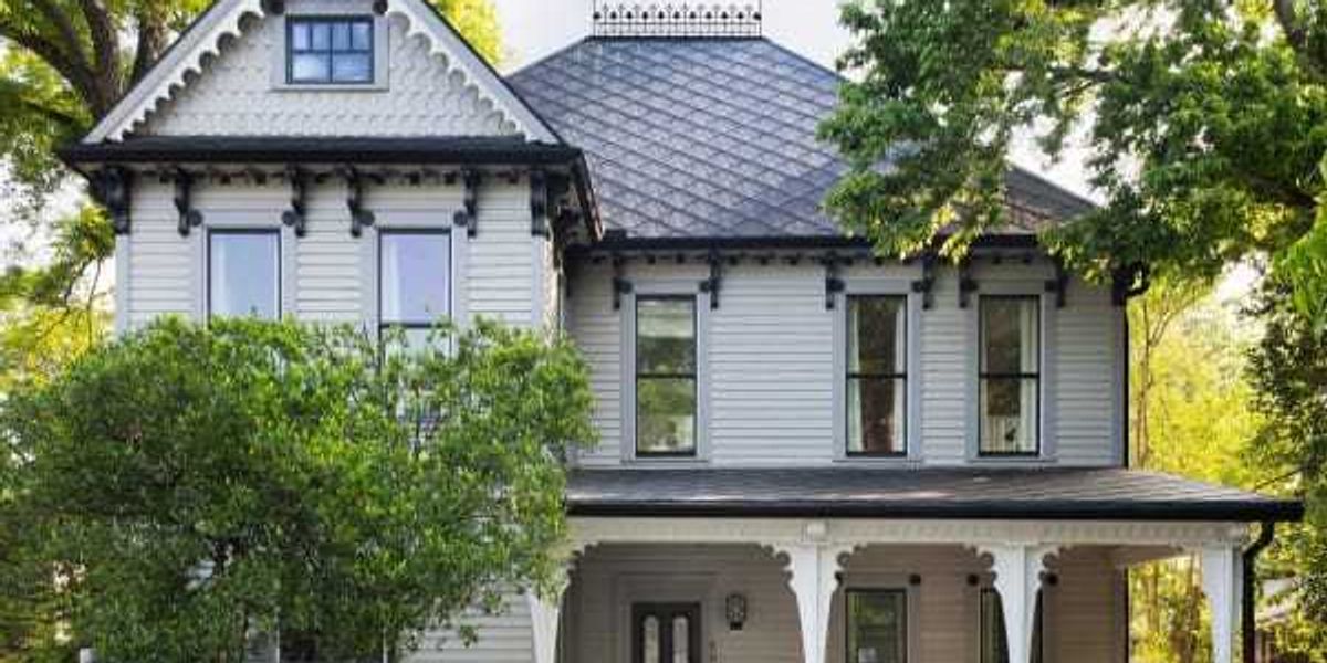 1800s Austin home once owned by Elijah Wood listed at $3.2M