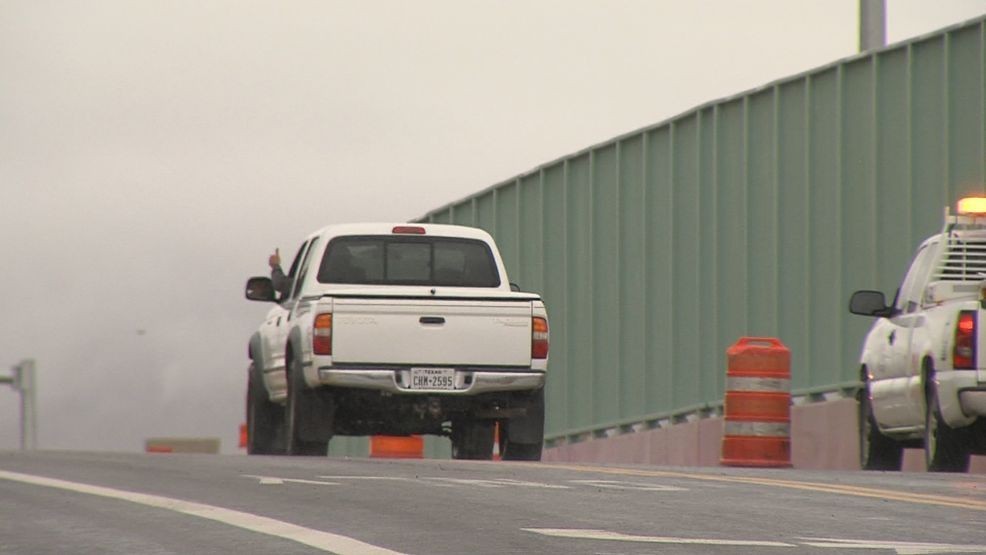 TxDOT opens new Thorn overpass on I-10, easing traffic in West El Paso. Credit: KFOX14/CBS4