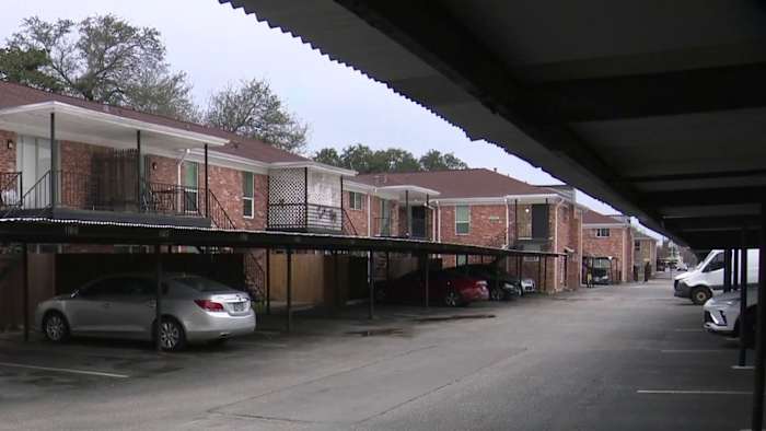 Hundreds without heat at Life at Jackson Square apartments as winter storm approaches