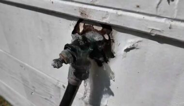 Freezing temperatures still pose pipe risk for older homes, even without ice