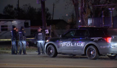 Home invasion Houston, Texas: Woman in her 70s shot, killed in shootout with suspects on Lockwood near Cavalcade, police say