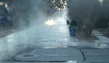 Water fills streets in Southtown area after leak, SAWS says