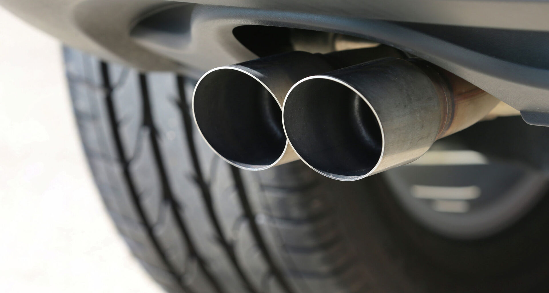 Is warming up your car illegal?