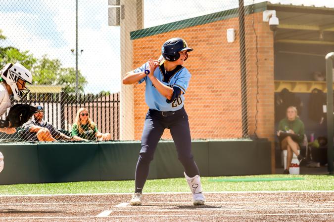 No. 9 Viking Softball Splits Opening Day in Mansfield