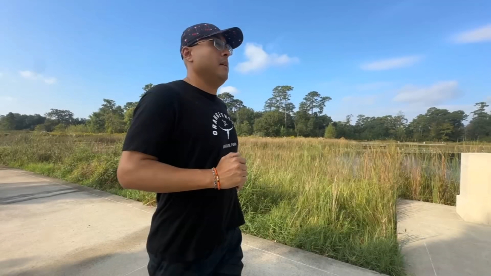 A heartfelt promise leads man to run his first Houston Half Marathon