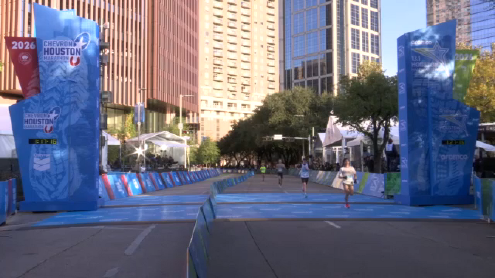 2026 Chevron Houston Marathon and Aramco Houston Half Marathon: Watch the finish line live