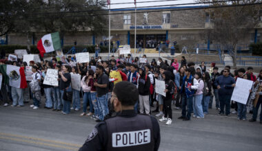 Hundreds of Texas students walk out to protest ICE killings