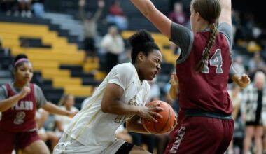 Basketball teams continue winning ways