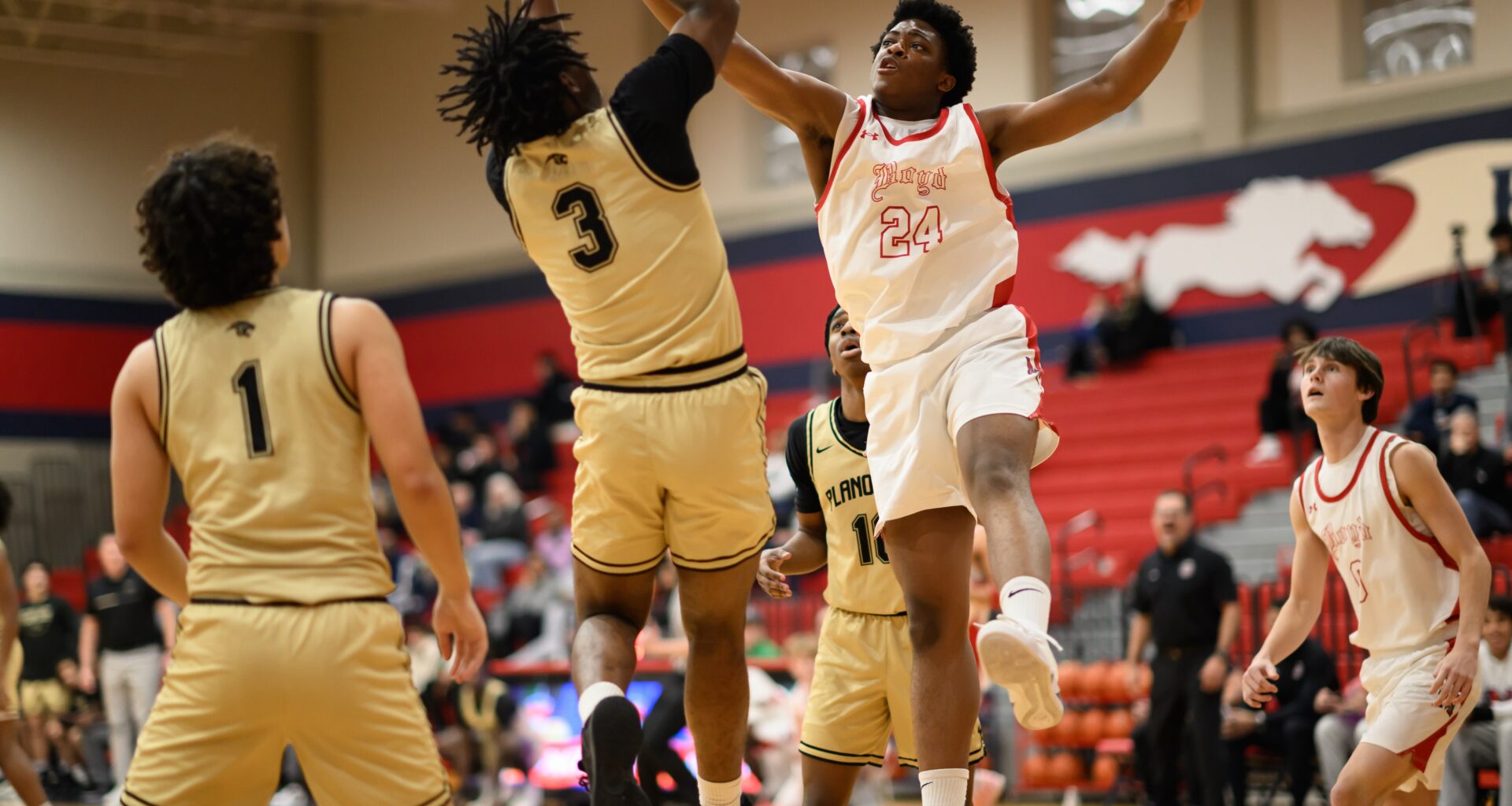 Brewington paces Plano East boys