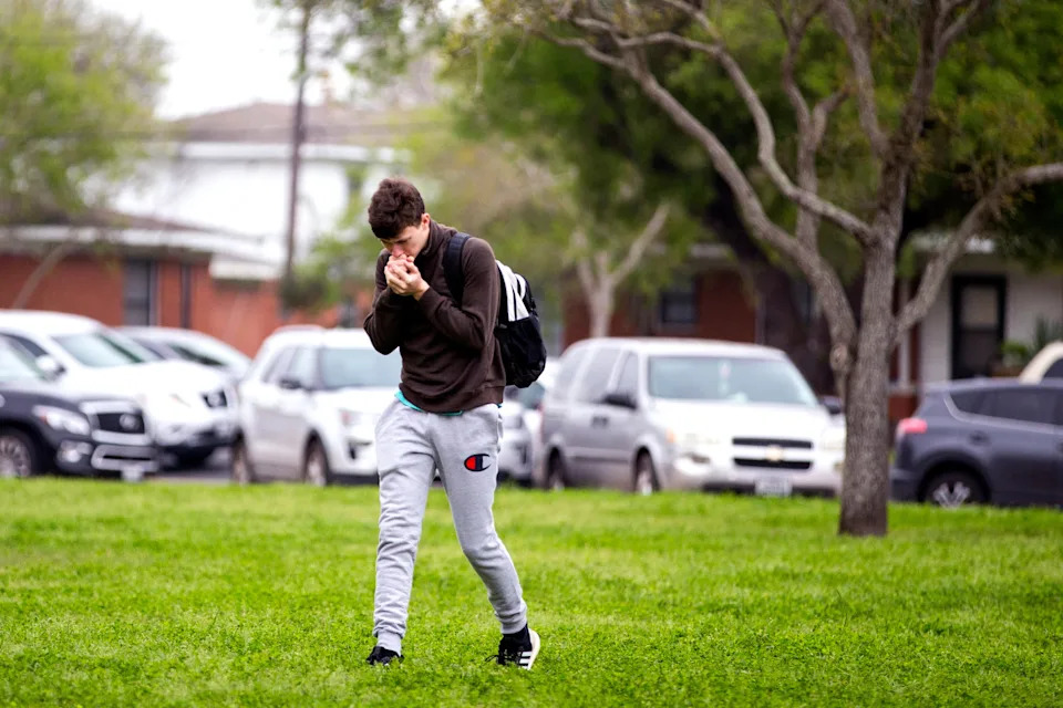 Cold weather is expected to make its way to the Corpus Christi area starting Jan. 9.