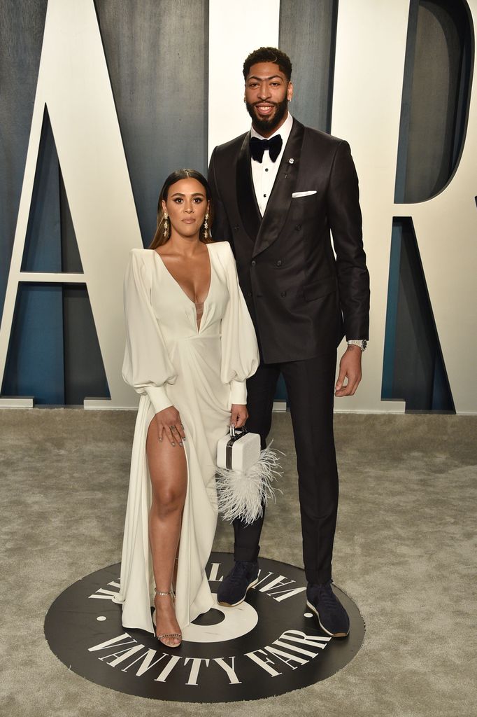BEVERLY HILLS, CALIFORNIA - FEBRUARY 09: Marlen P. and Anthony Davis attends the 2020 Vanity Fair Oscar Party at Wallis Annenberg Center for the Performing Arts on February 09, 2020 in Beverly Hills, California. (Photo by David Crotty/Patrick McMullan via Getty Images)