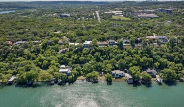Lake Austin property owners are disannexing from Austin under a new state law years after their land was added into the city's full purpose jurisdiction. (Courtesy Unlock MLS)