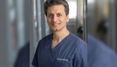 An image of the doctor.