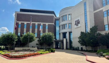The health care provider announced its new program Jan. 12, expanding its service offerings beyond primary care at the Texas A&M Health Science Center in Round Rock. (Courtesy Lone Star Circle of Care)