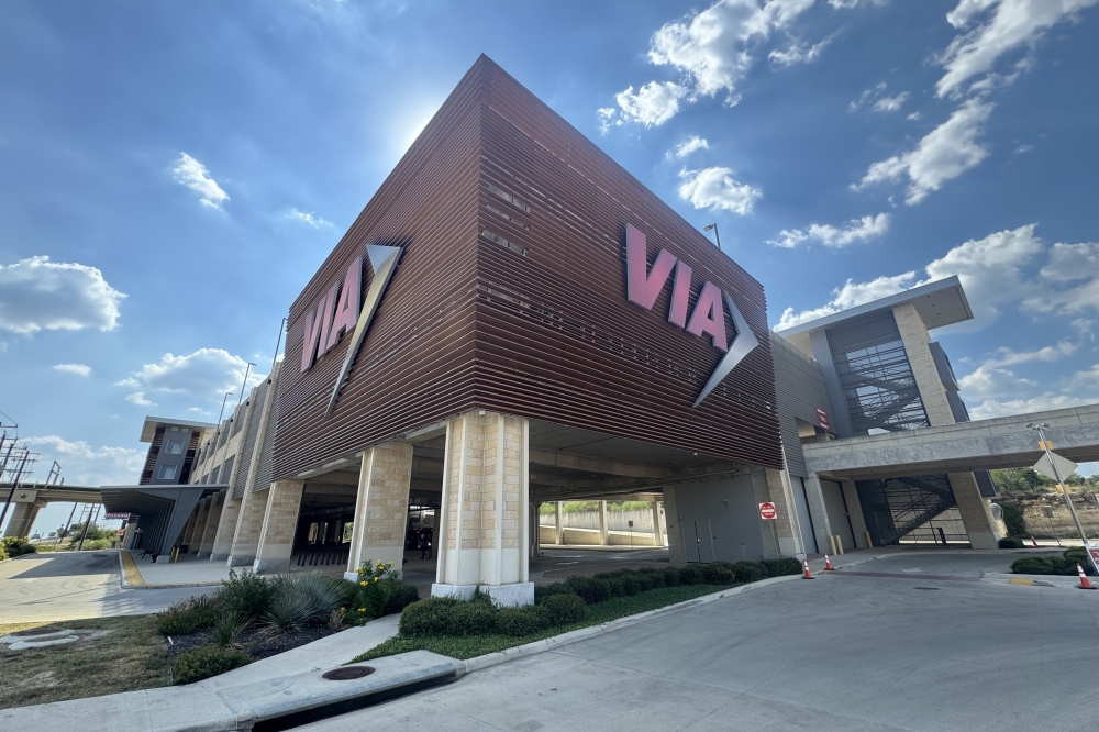 VIA Metropolitan Transit launched its largest set of service improvements Jan. 12. (Parks Kugle/Community Impact)