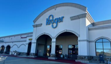 The Kroger store set to close is located at the intersection of Lake Forest Drive and Eldorado Parkway in McKinney. (Shelbie Hamilton/Community Impact)