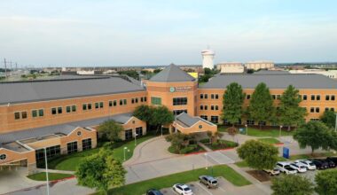 Texas Health Presbyterian Hospital Allen front entrance aerial view
