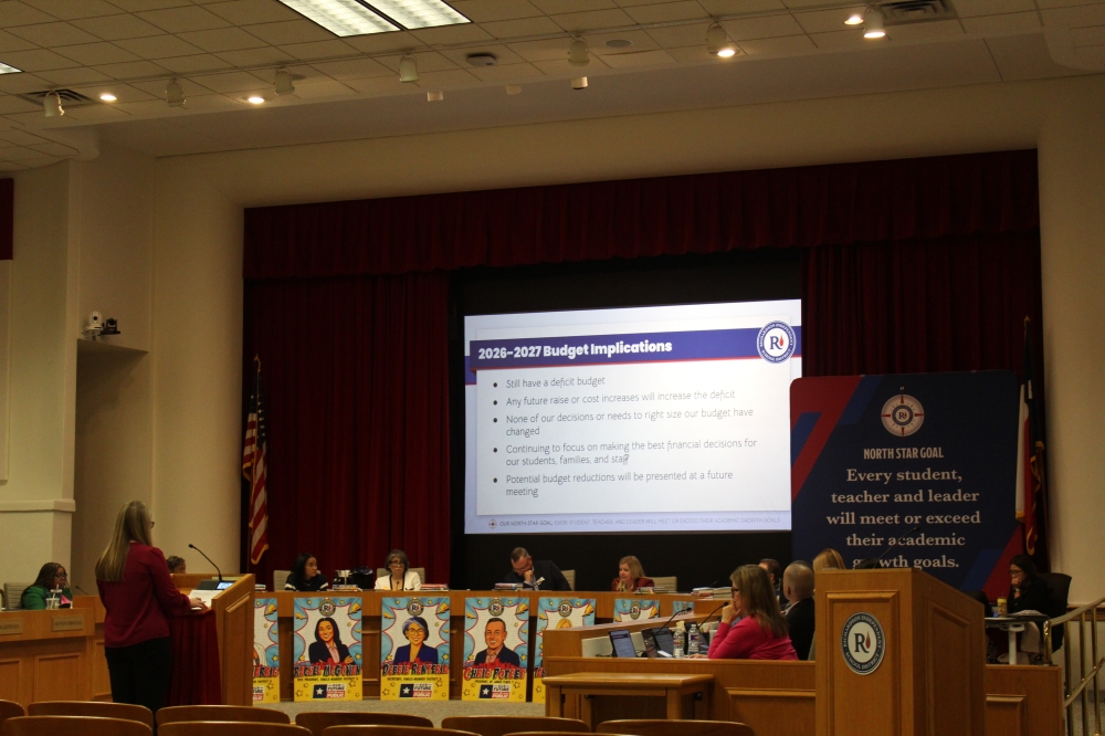 Allison Davenport, RISD’s executive director of finance, presented expectations for the fiscal year 2026-27 budget at the Jan. 15 school board meeting. (Isabella Zeff/Community Impact)