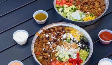 Gyro Hut offers chicken, lamb, shrimp, fish, falafel and chapli kabab served over rice, lettuce or in a pita, topped with vegetables and sauce. (Courtesy Gyro Hut)