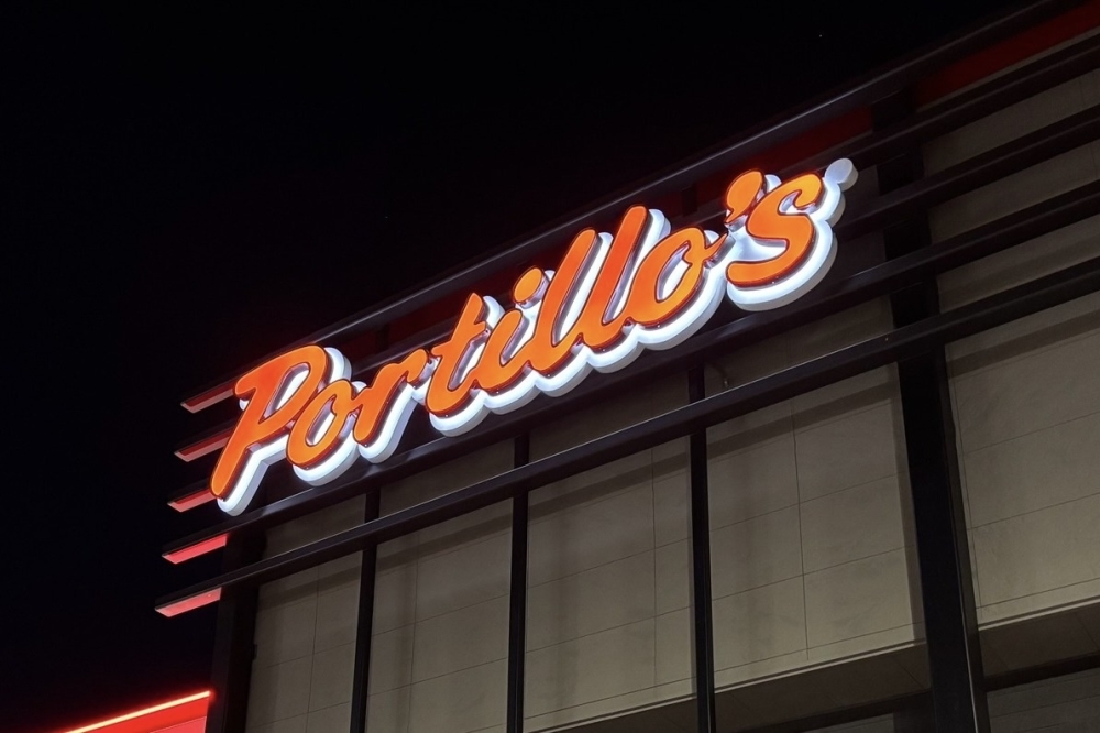 Portillo's opened a new location in the Tanger Outlets Fort Worth shopping complex. (Courtesy Tanger Outlets Fort Worth)