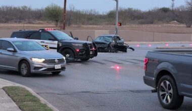 Woman, 6-year-old girl injured in suspected DWI crash with 2 other vehicles on West Side, SAPD says