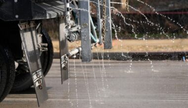 Texas and Oklahoma brace for snow and ice as winter storm barrels toward eastern two-thirds of US :: WRAL.com