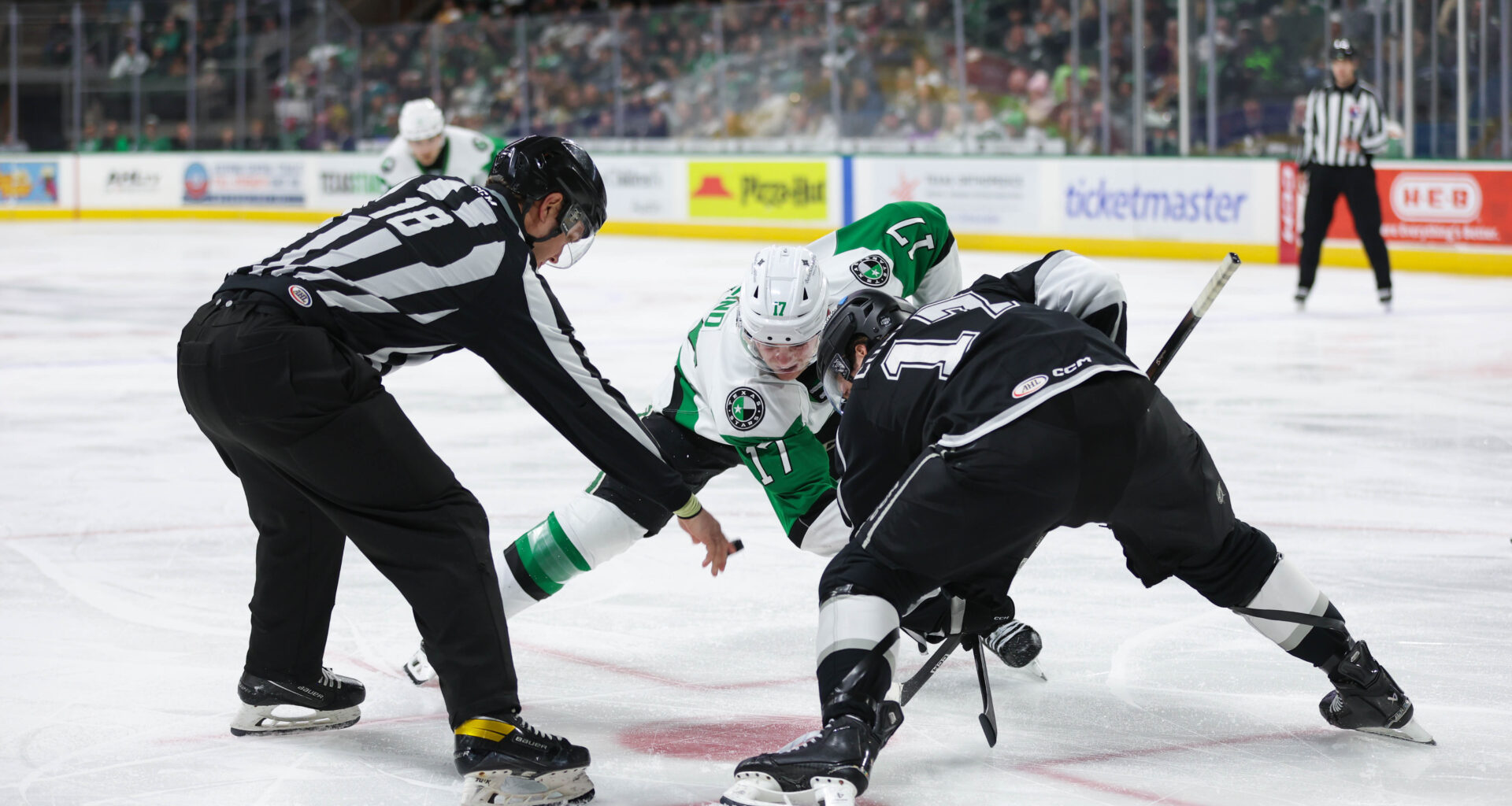 Stars Lose Late Heartbreaker to Reign | Texas Stars
