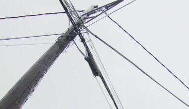 Houston winter storm power outage tracker: Maps, latest numbers