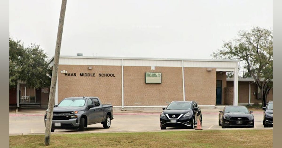 Corpus Christi (Texas) board votes to close 7 schools